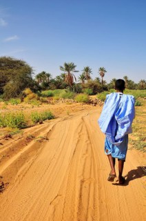 Man wearing a blue boubou