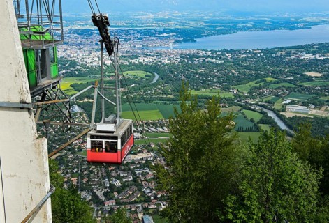 Cabin of the Saleve cable car at the top station