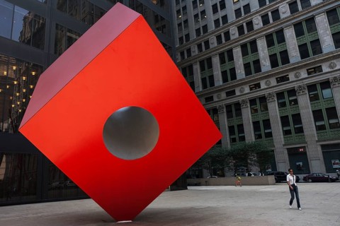 Noguchi's Red Cube in front of the HSBC Bank