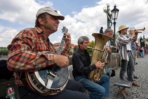 Street musicians on the Charles Bridge