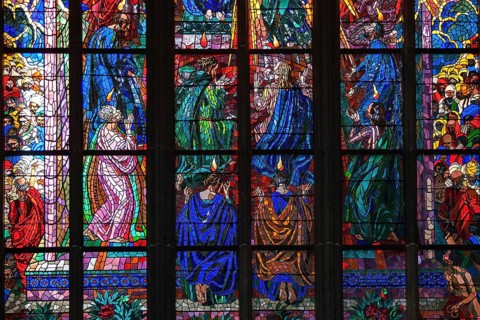 Glass window