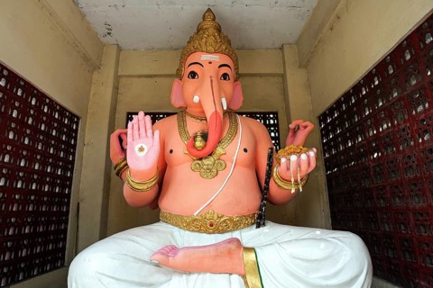 Ganesh statue