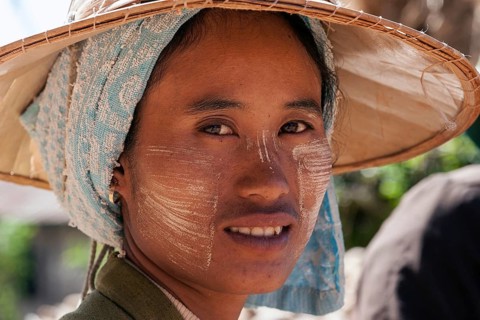 Local woman with typical hat