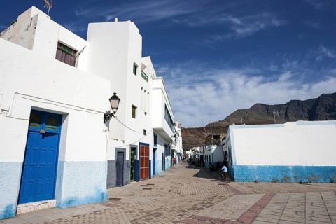 White houses of Puerto de las Nieves