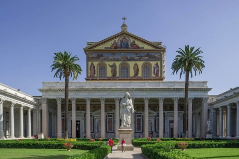 Statue of St Paul