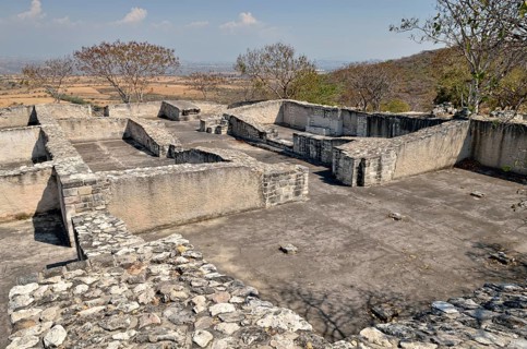 Remains of chamber walls
