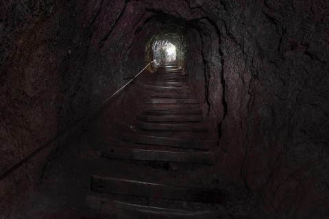 Rock tunnel