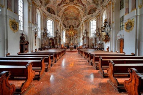 Choir room with altar of the Augustine church