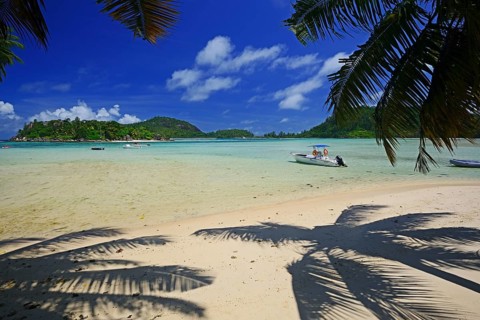Idyllic bay at Port Launay