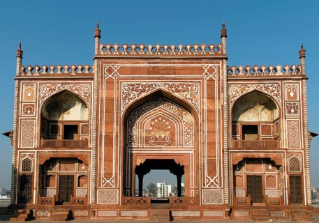 Gateway building