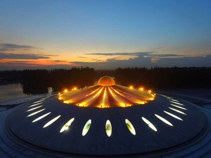 Phra Mongkol Thepmuni Memorial Hall