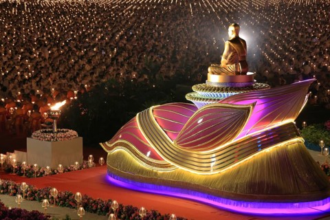 Wat Phra Dhammakaya temple