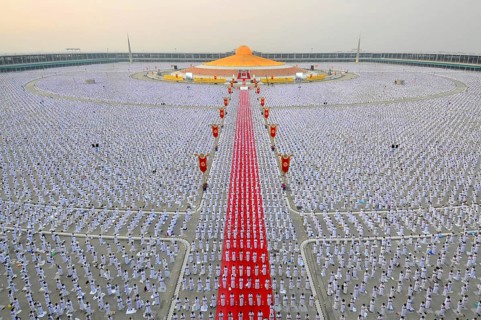 Makha Bucha Day