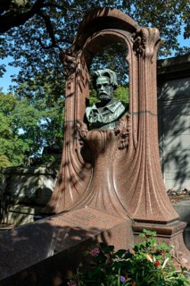 Emile Zola's grave