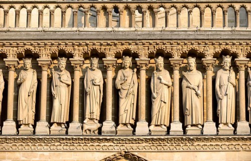 Part of the royal gallery on the portal zone