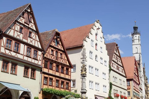 Typical buildings on Herrngasse