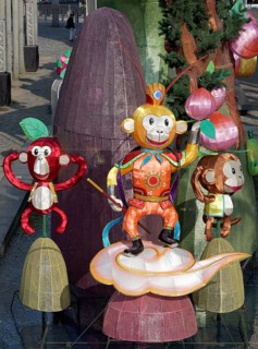 Monkey figures as lanterns