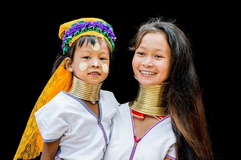 Kayan hill tribe mother and daughter