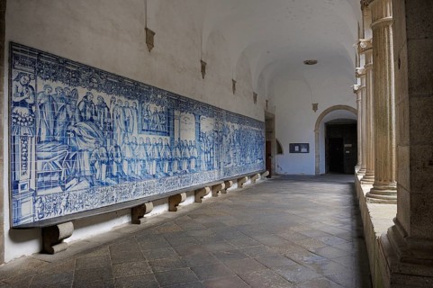 Large tile image