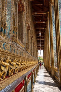 Golden statues