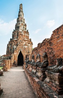 Headless Buddha statues