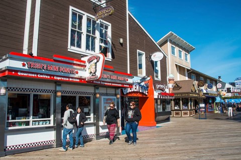 Shops and restaurants at Pier 39