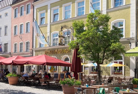 Hofbrauhaus Traunstein on the town square