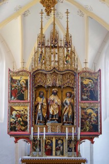 Late Gothic winged altar by the master of Rabenden