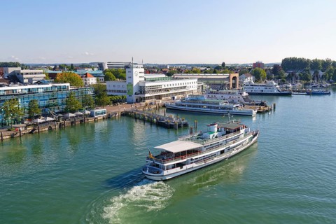 Media house and Zeppelin Museum at the harbour
