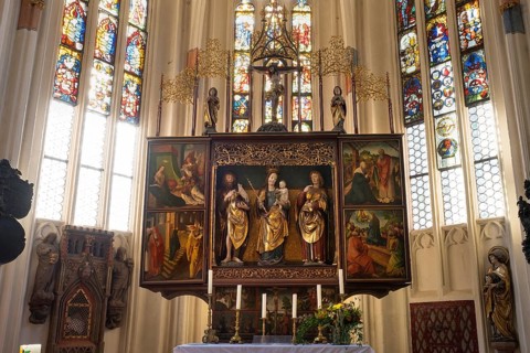 High altar by Fritz Holzschuher
