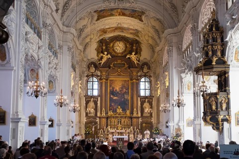 Leonhardi mass at the Basilica of St. Benedict
