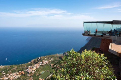 Glass walkway Skywalk