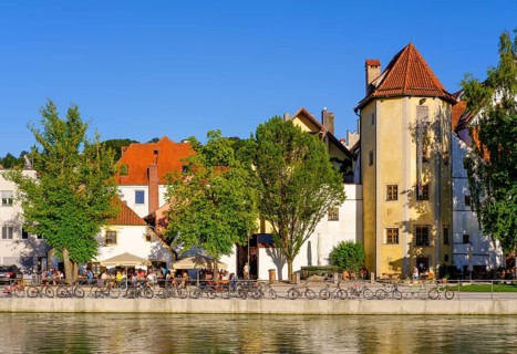 Skirt tower at Isar promenade