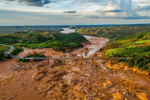 Bridge over river Betsiboka at RN4