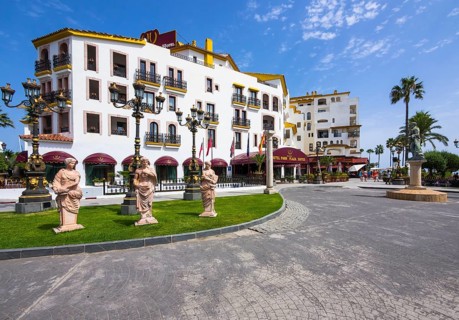 Park Plaza Suites Hotel in Porto Banus