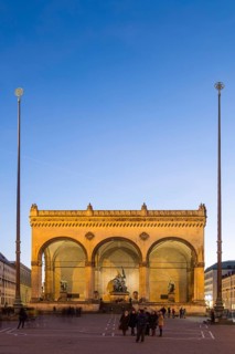 Feldherrnhalle in the evening light