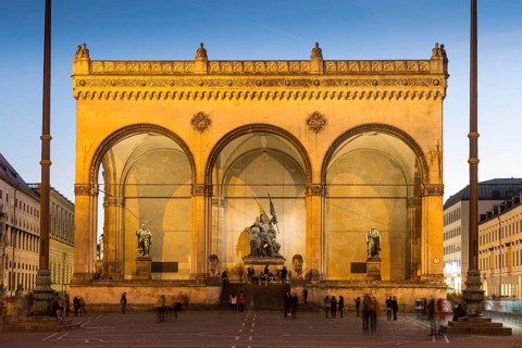 Feldherrnhalle in the evening light