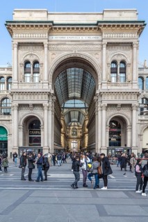 Arch at the entrance to the Galleria Vittorio Emanuele II
