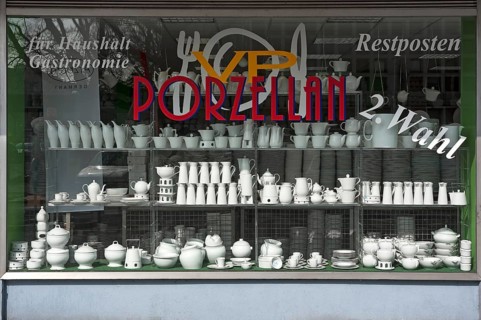 Shop window with white dishes