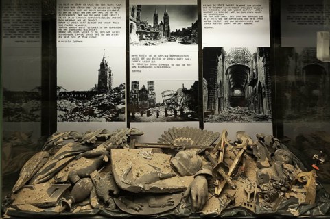 Showcase with rubble