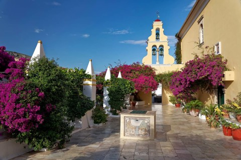 Courtyard with fountain