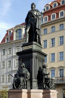 Friedrich August II.