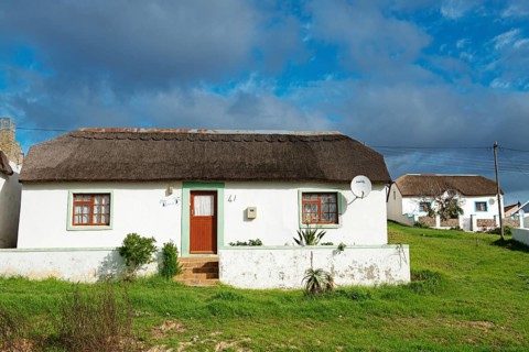 Historic houses in Elim Village