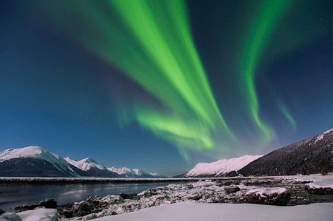 Aurora borealis and moonlight at Turnagain Arm