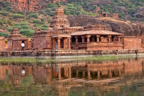 Bhuthanatha temple on lake Agastya