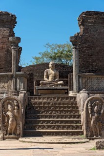 Buddha statue