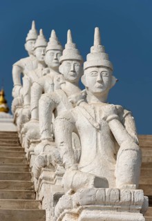 Sitting nat statues at Settawya Paya
