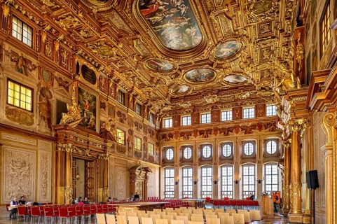 Golden Hall with coffered ceiling and portals