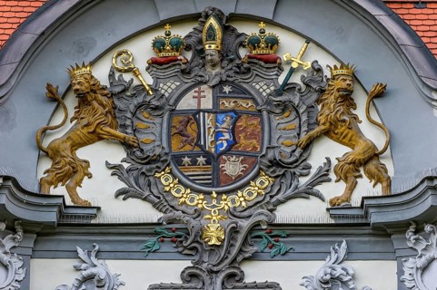 Bishop's coat of arms