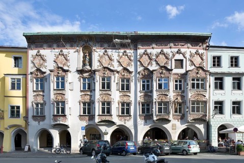 Rococo facade of the Kernhaus from 1740 with arcades